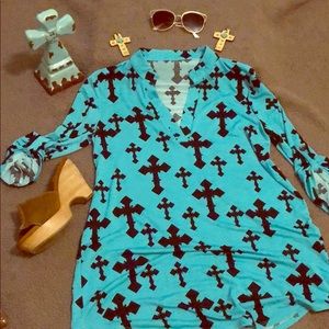 Cross quarter sleeve blouse superrr cutee